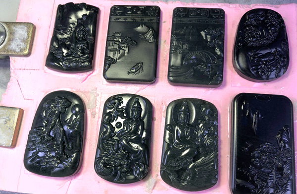 激光雕刻機和玉石數控雕刻機哪個更好