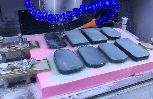 數控雕刻機加工玉器的主要特點有哪些