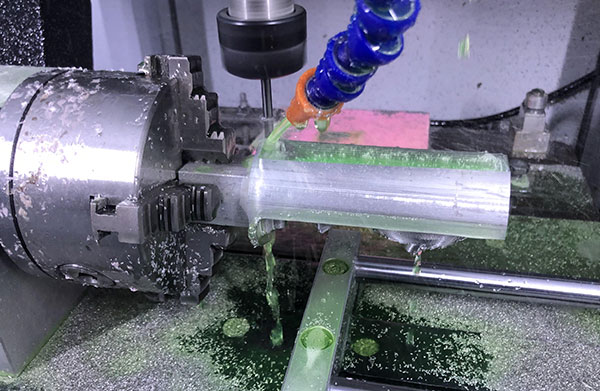 小型數控雕刻機玉鼎品牌的優點有哪些